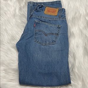 Levi’s 514 Straight Jean